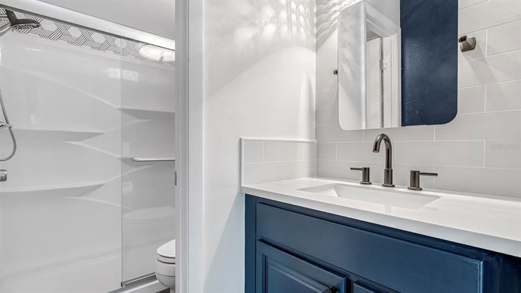 For Rent: $2,700 (2 beds, 2 baths, 1280 Square Feet)