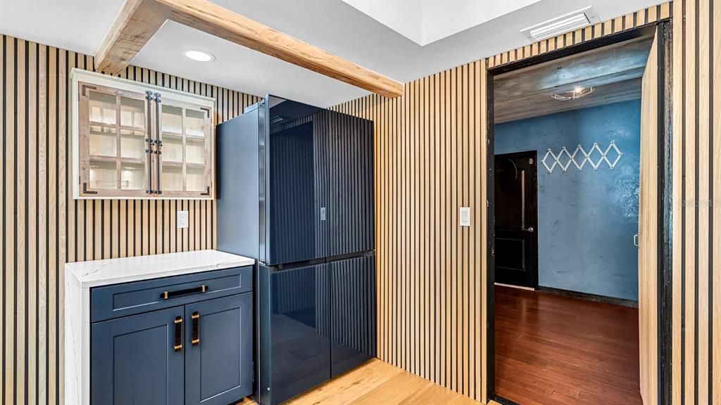 For Rent: $2,700 (2 beds, 2 baths, 1280 Square Feet)