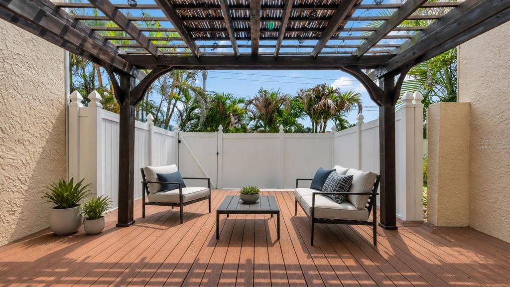 For Rent: $2,700 (2 beds, 2 baths, 1280 Square Feet)