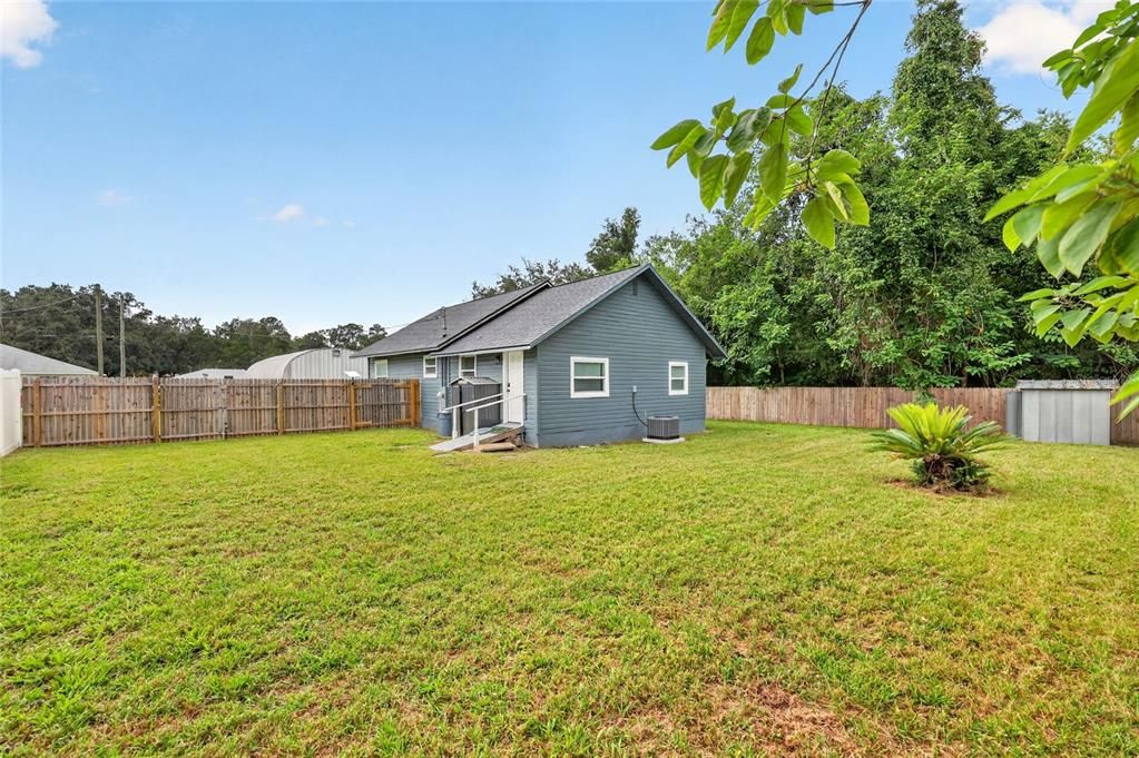 For Rent: $1,650 (2 beds, 2 baths, 1101 Square Feet)