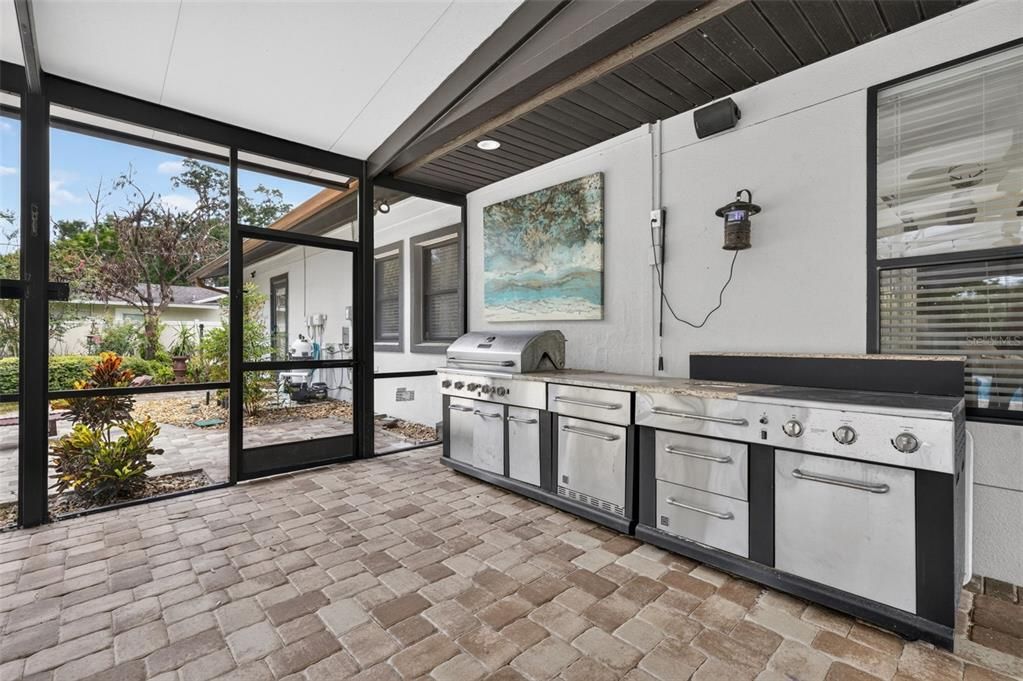En Venta: $625,000 (3 camas, 2 baños, 2442 Pies cuadrados)