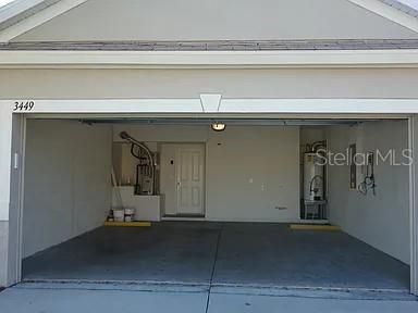 For Rent: $2,600 (4 beds, 2 baths, 2213 Square Feet)