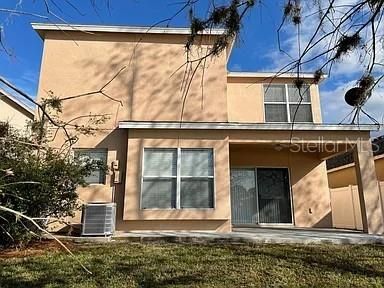 For Rent: $2,600 (4 beds, 2 baths, 2213 Square Feet)