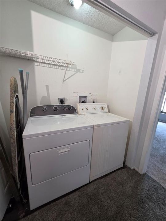 For Sale: $264,900 (3 beds, 3 baths, 1476 Square Feet)
