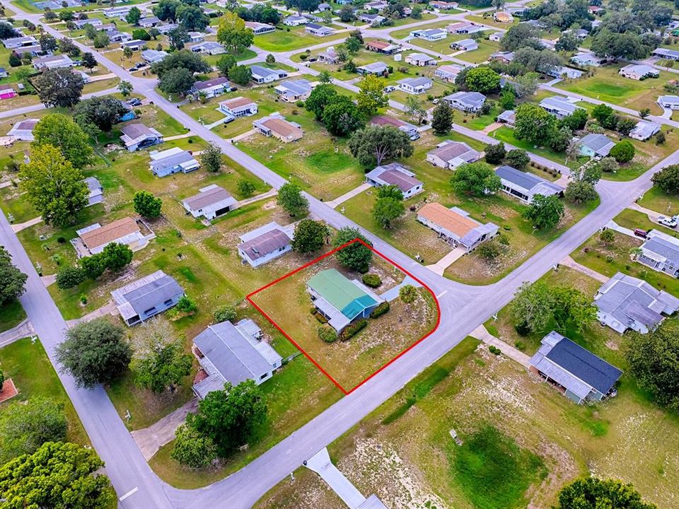 For Sale: $145,000 (2 beds, 2 baths, 1040 Square Feet)