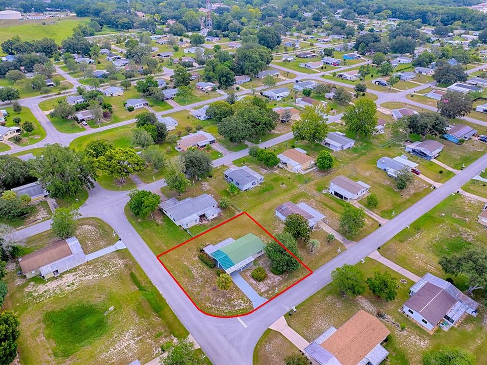 For Sale: $145,000 (2 beds, 2 baths, 1040 Square Feet)