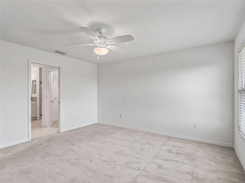 En Venta: $379,900 (3 camas, 2 baños, 1392 Pies cuadrados)