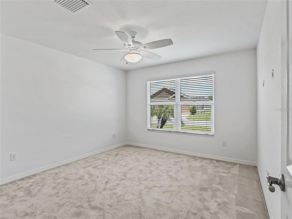 En Venta: $379,900 (3 camas, 2 baños, 1392 Pies cuadrados)