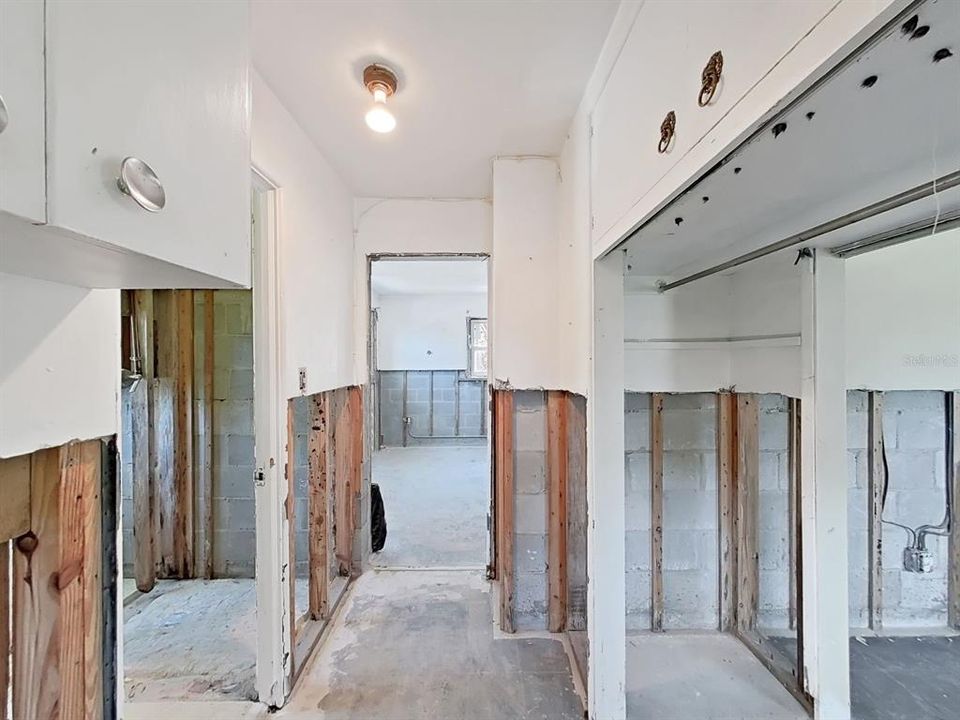 На продажу: $299,000 (3 спален, 0 ванн, 1387 Квадратных фут)