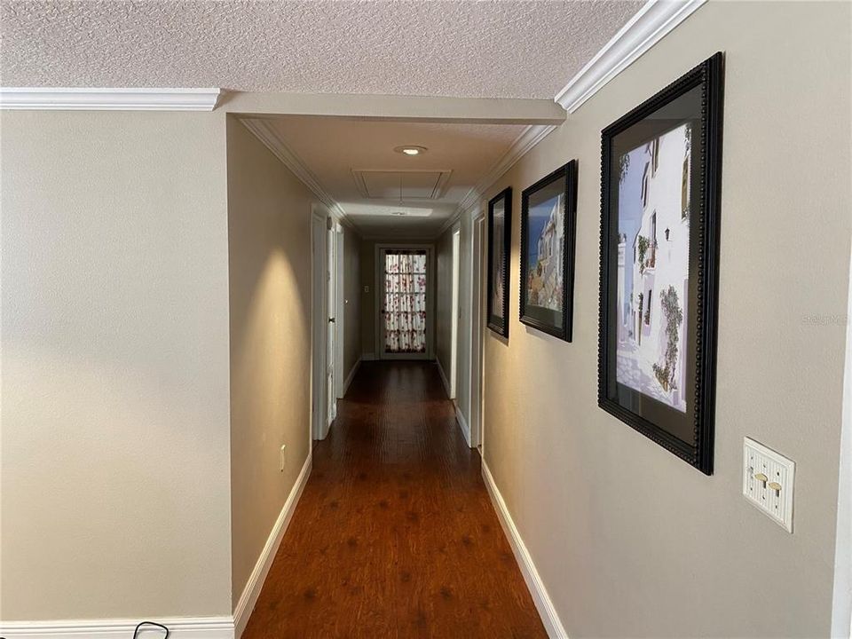 For Rent: $1,695 (3 beds, 1 baths, 1474 Square Feet)