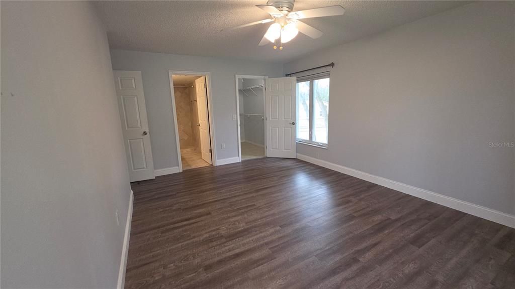 В аренду: $1,900 (3 спален, 2 ванн, 1388 Квадратных фут)