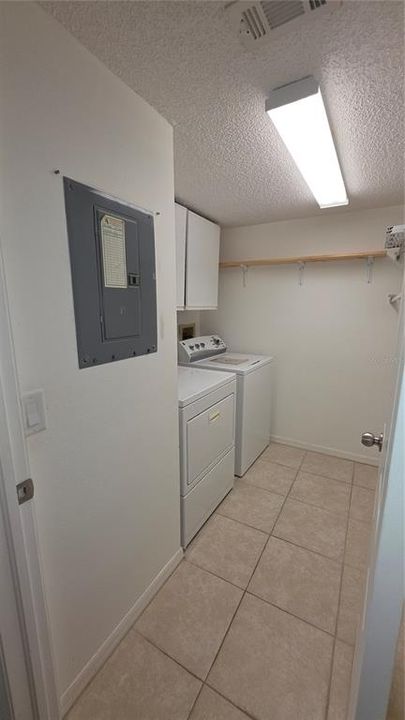 В аренду: $1,900 (3 спален, 2 ванн, 1388 Квадратных фут)