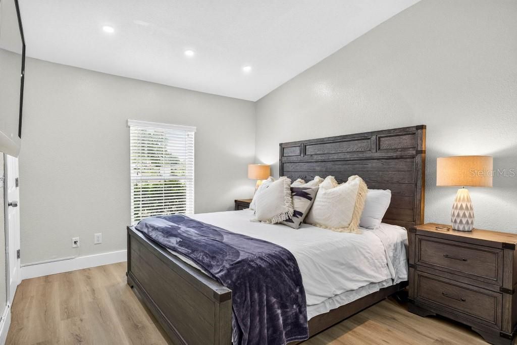 Activo con contrato: $685,000 (3 camas, 3 baños, 1826 Pies cuadrados)