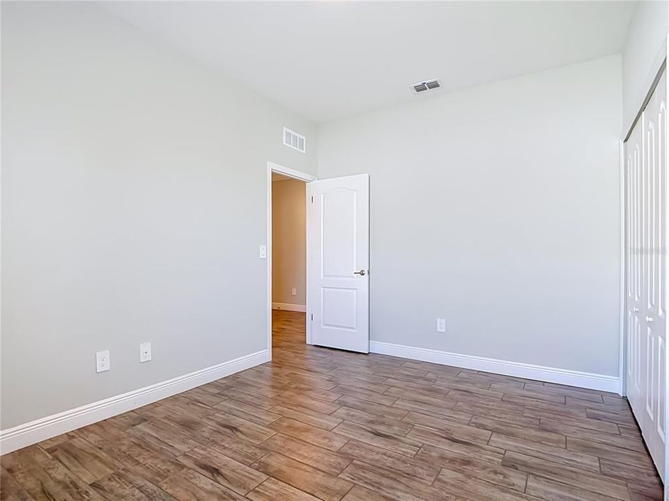 For Sale: $399,000 (4 beds, 2 baths, 2003 Square Feet)