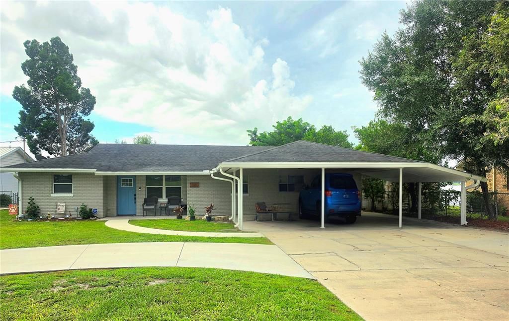 En Venta: $395,000 (2 camas, 2 baños, 1417 Pies cuadrados)