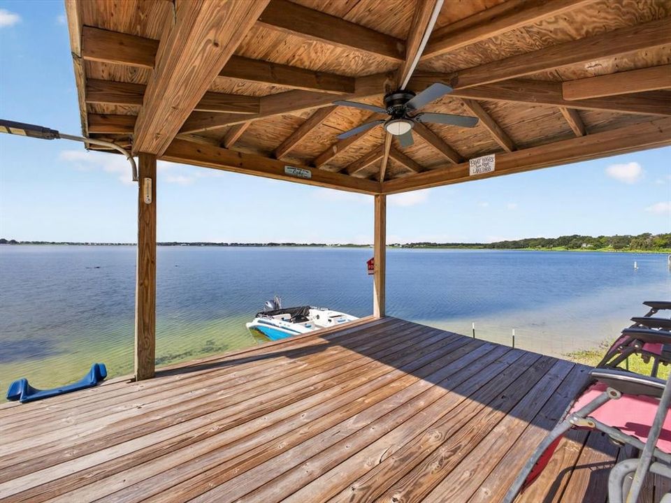 На продажу: $384,900 (2 спален, 2 ванн, 1417 Квадратных фут)