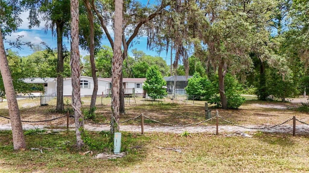 For Sale: $310,000 (3 beds, 2 baths, 1947 Square Feet)