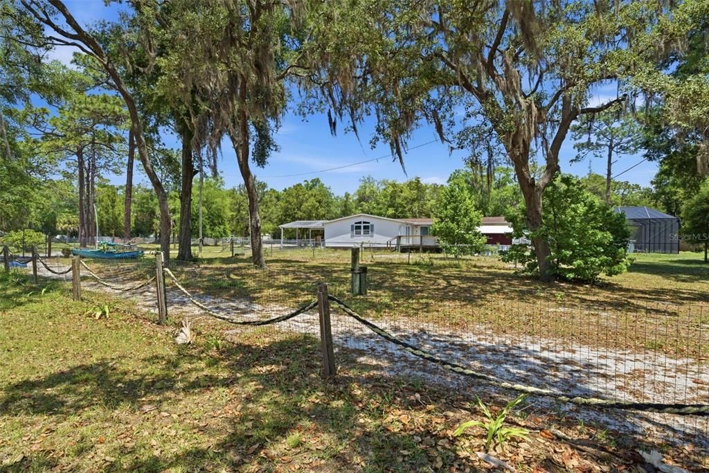 For Sale: $310,000 (3 beds, 2 baths, 1947 Square Feet)