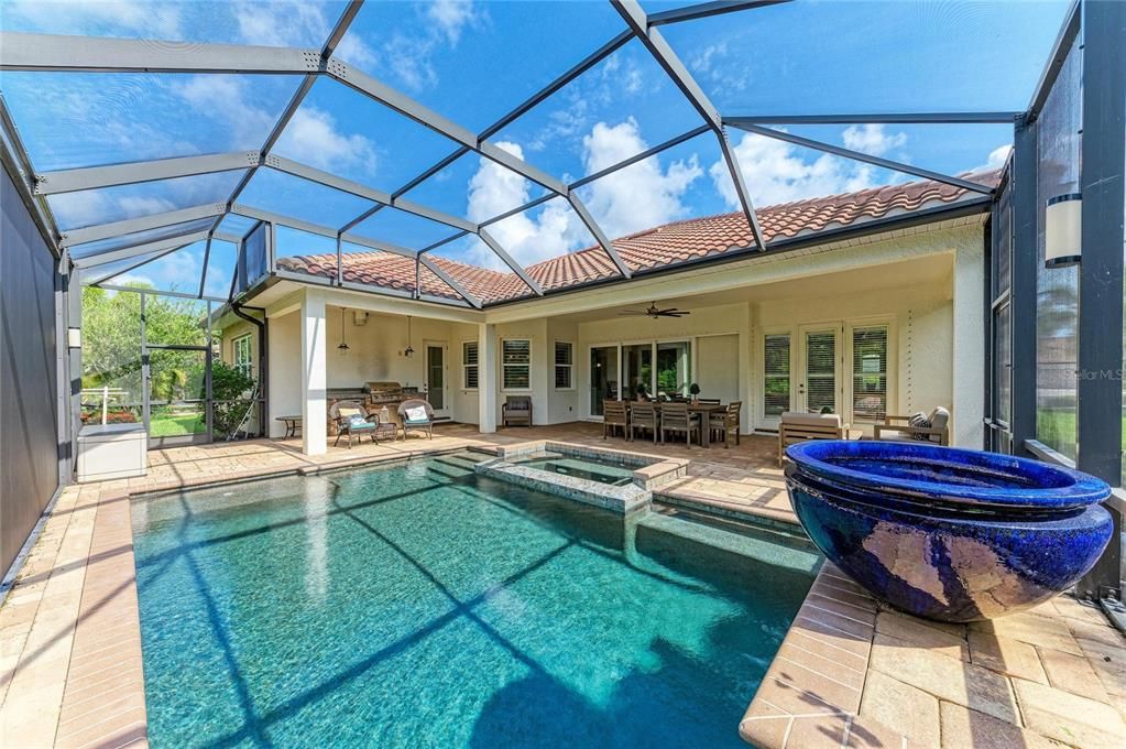 For Sale: $937,000 (3 beds, 3 baths, 2809 Square Feet)