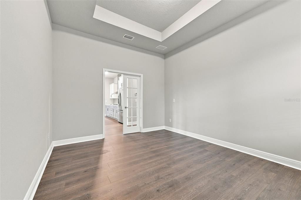 Activo con contrato: $543,000 (4 camas, 3 baños, 2589 Pies cuadrados)