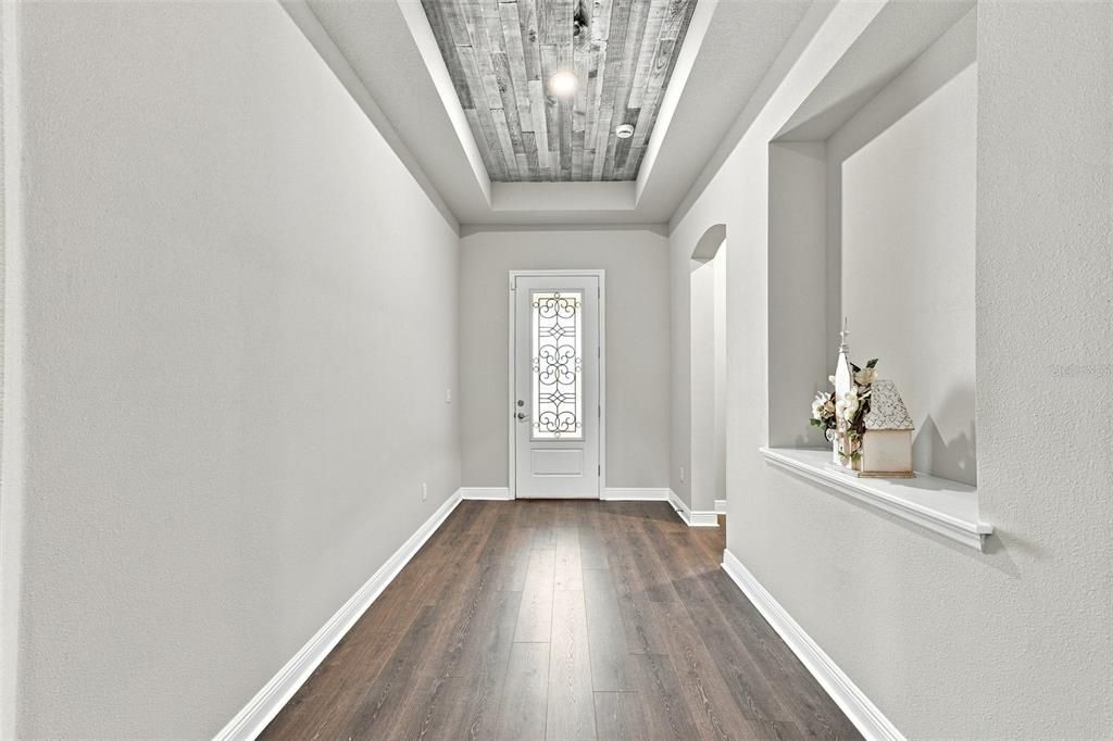 Activo con contrato: $543,000 (4 camas, 3 baños, 2589 Pies cuadrados)