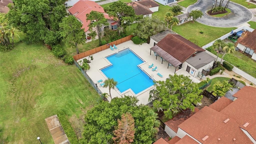 На продажу: $245,000 (3 спален, 3 ванн, 1550 Квадратных фут)