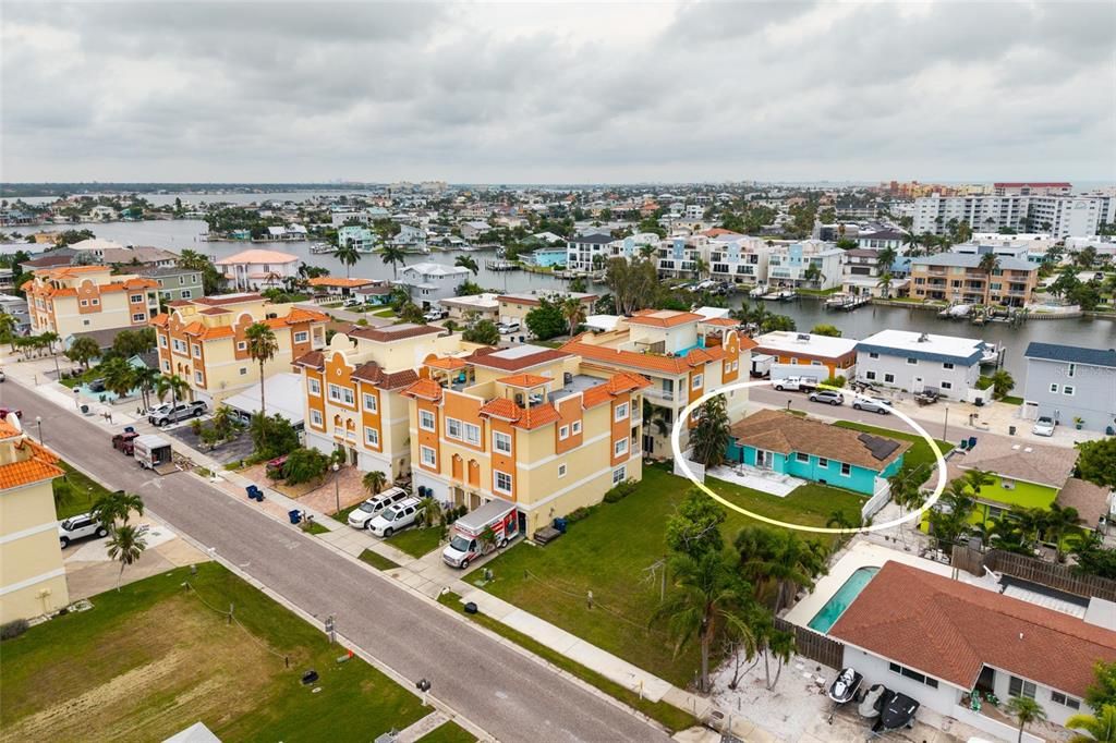 En Venta: $599,000 (3 camas, 2 baños, 1106 Pies cuadrados)