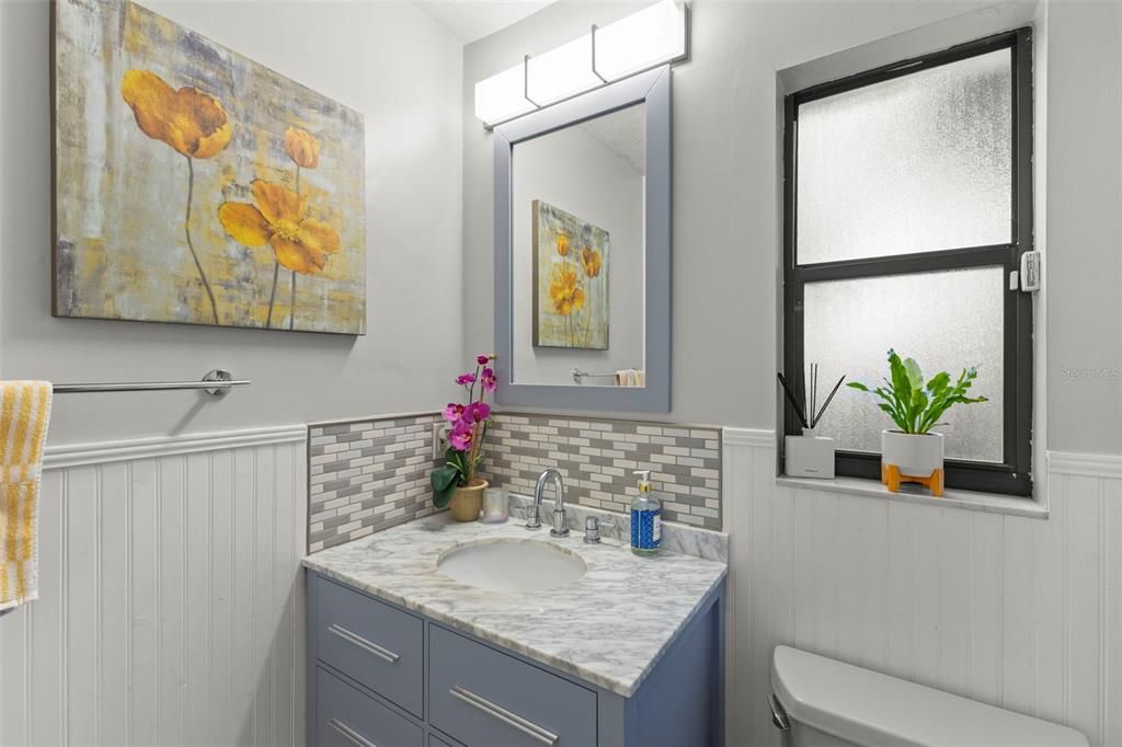 For Sale: $749,900 (3 beds, 4 baths, 2370 Square Feet)
