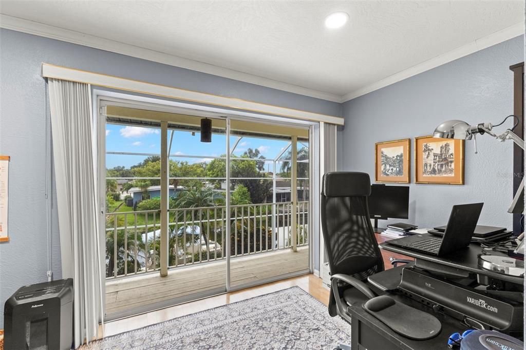 For Sale: $749,900 (3 beds, 4 baths, 2370 Square Feet)