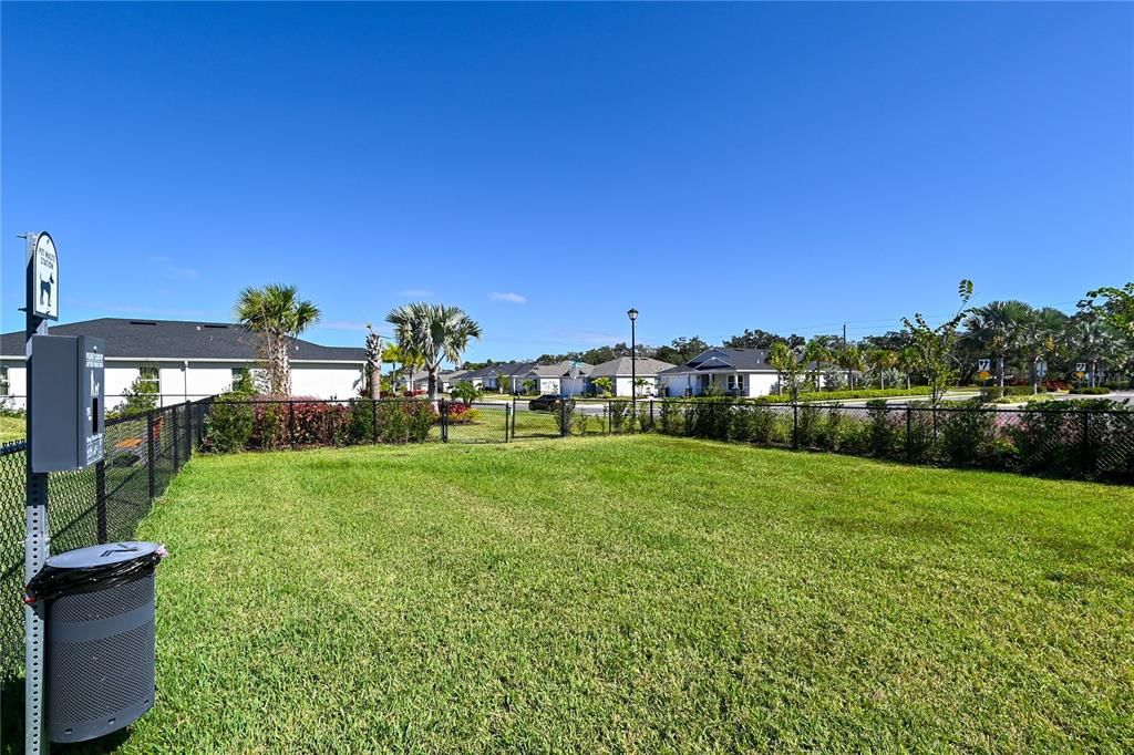 For Rent: $3,240 (3 beds, 3 baths, 2014 Square Feet)