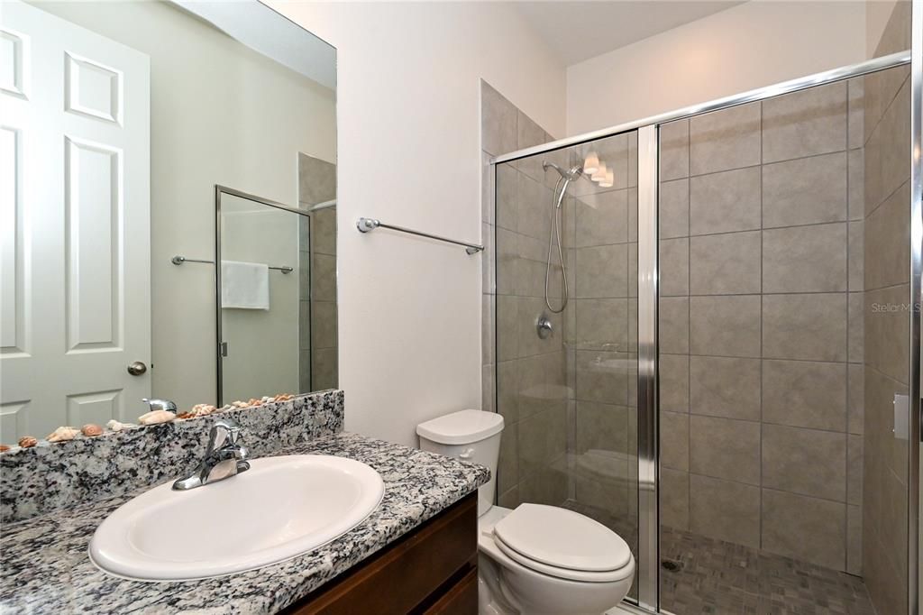 For Rent: $3,240 (3 beds, 3 baths, 2014 Square Feet)