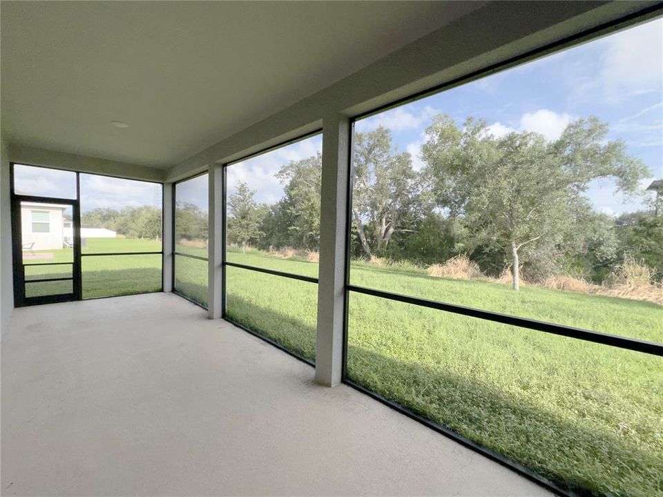 For Rent: $3,240 (3 beds, 3 baths, 2014 Square Feet)