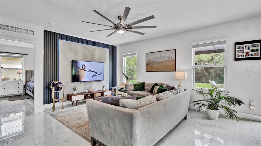 For Sale: $419,990 (4 beds, 2 baths, 1846 Square Feet)