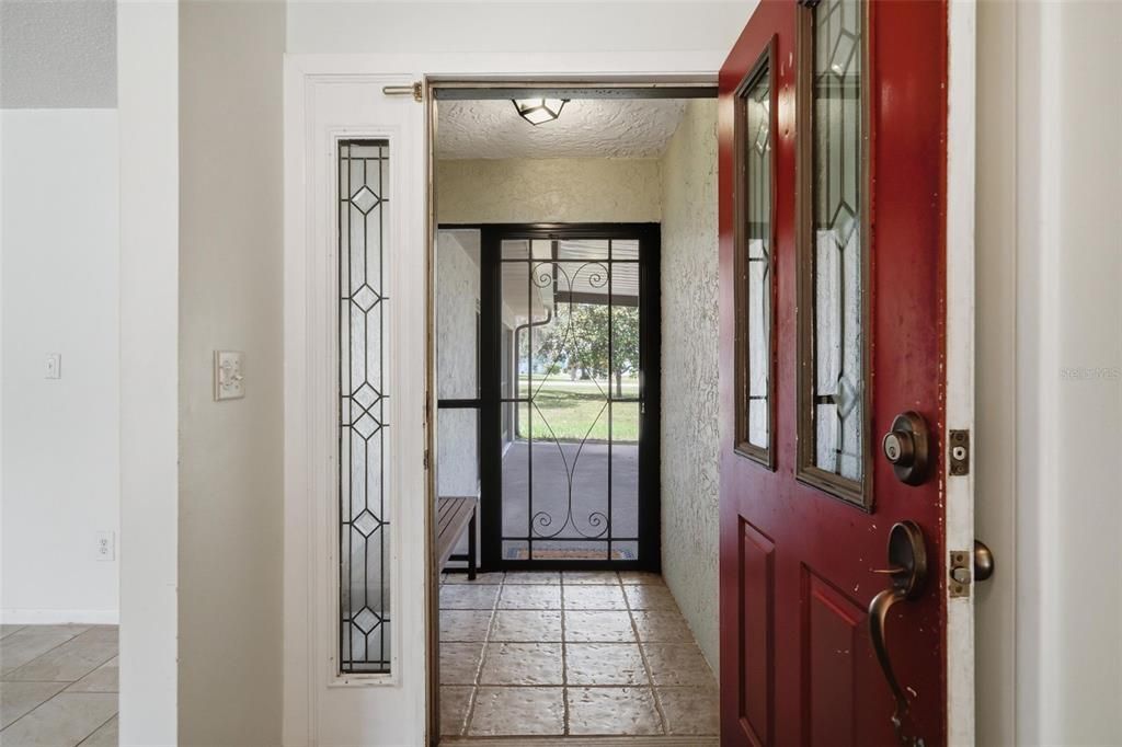 En Venta: $380,000 (3 camas, 2 baños, 1847 Pies cuadrados)
