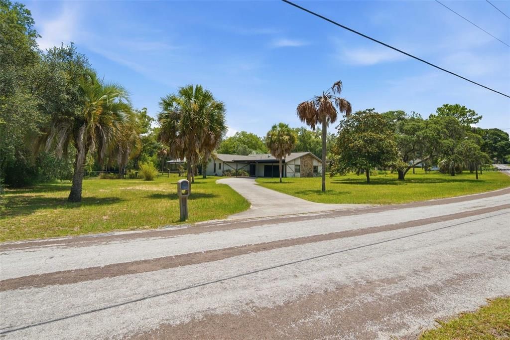 En Venta: $380,000 (3 camas, 2 baños, 1847 Pies cuadrados)