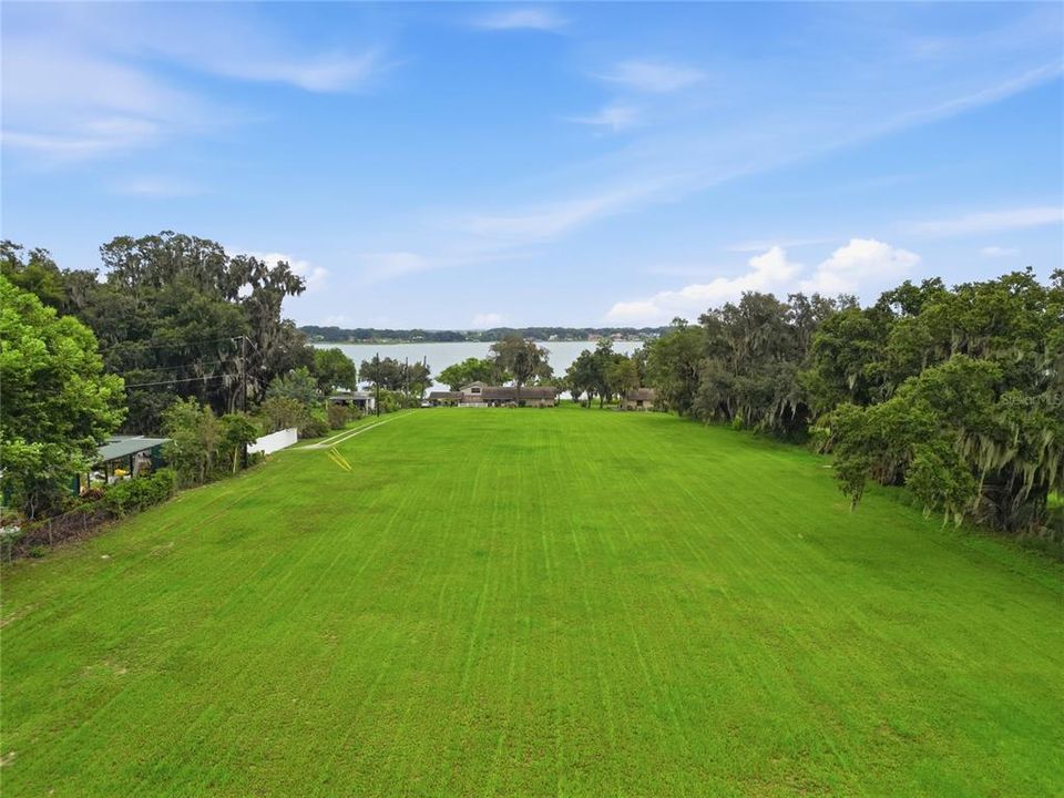 For Rent: $2,750 (3 beds, 3 baths, 2630 Square Feet)