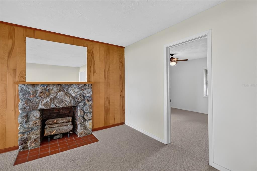 For Rent: $2,750 (3 beds, 3 baths, 2630 Square Feet)