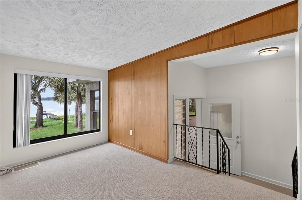 For Rent: $2,750 (3 beds, 3 baths, 2630 Square Feet)