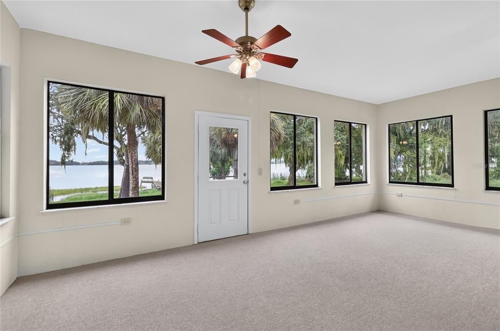 For Rent: $2,750 (3 beds, 3 baths, 2630 Square Feet)