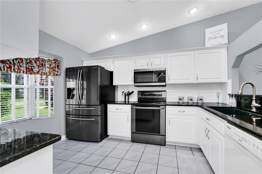 En Venta: $270,000 (2 camas, 2 baños, 1447 Pies cuadrados)