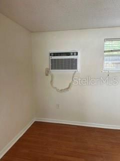 For Rent: $1,100 (1 beds, 1 baths, 516 Square Feet)