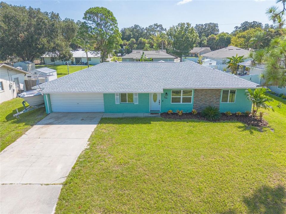 For Sale: $299,000 (3 beds, 2 baths, 1260 Square Feet)