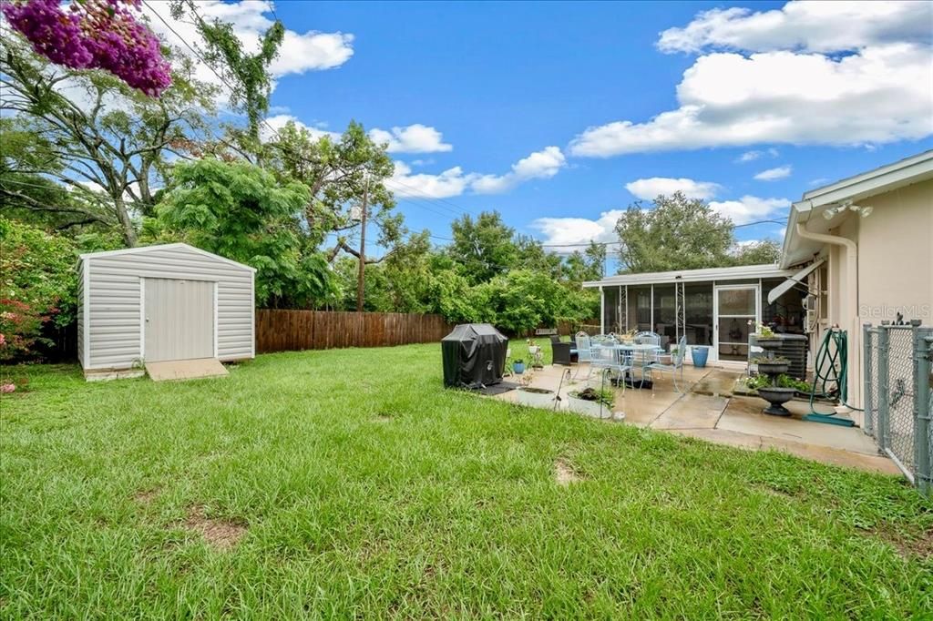 На продажу: $265,000 (3 спален, 2 ванн, 1705 Квадратных фут)