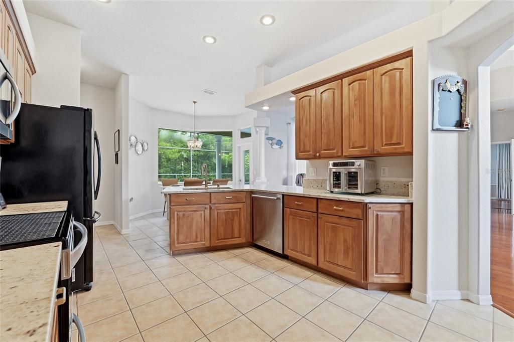 En Venta: $417,500 (3 camas, 2 baños, 2089 Pies cuadrados)