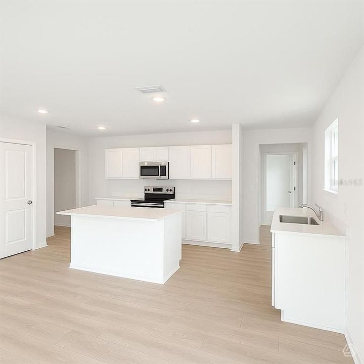 For Sale: $317,323 (3 beds, 2 baths, 1275 Square Feet)