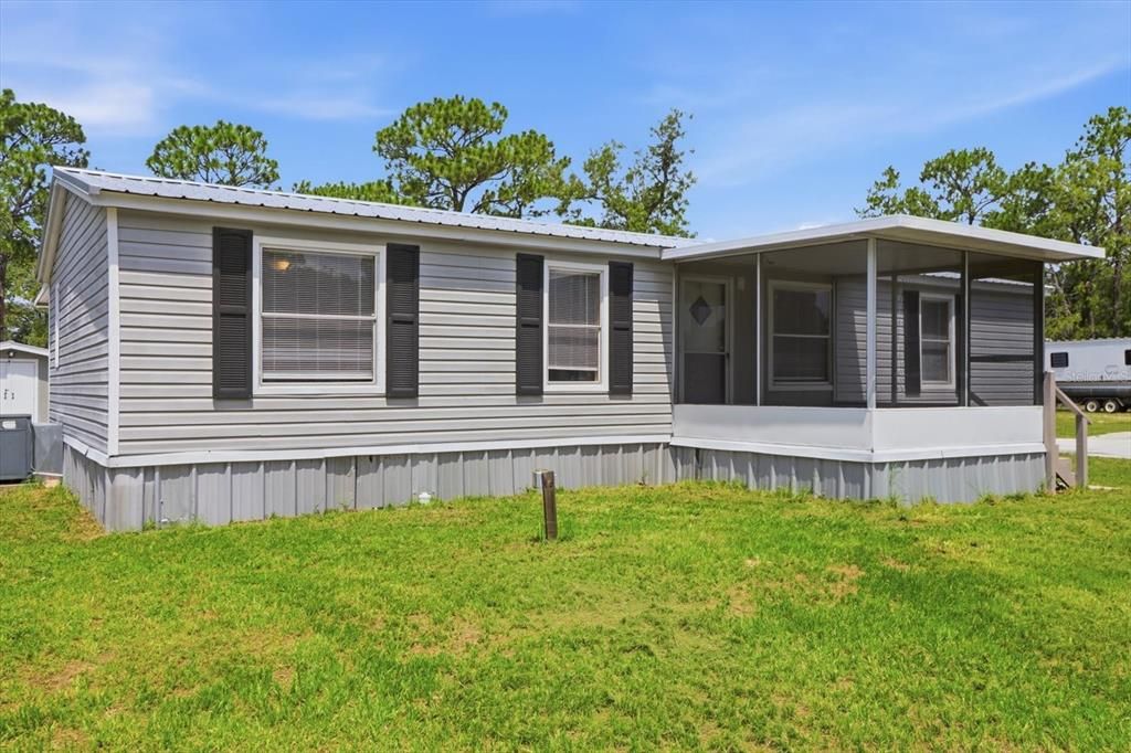 For Sale: $229,900 (3 beds, 2 baths, 1152 Square Feet)