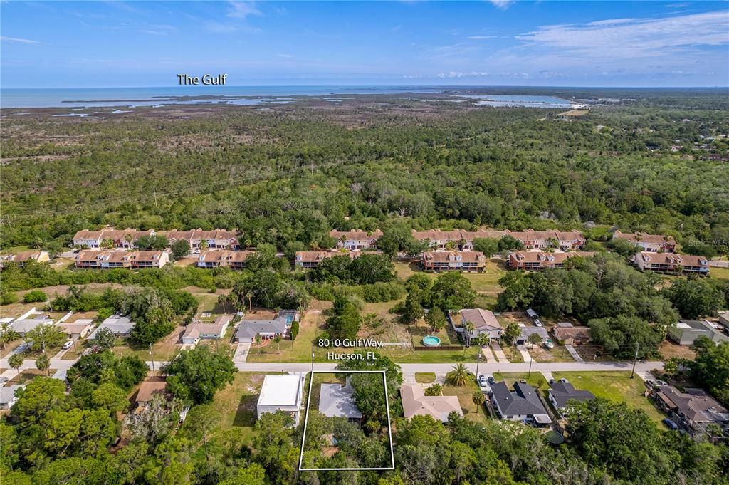 Activo con contrato: $339,000 (3 camas, 2 baños, 1726 Pies cuadrados)
