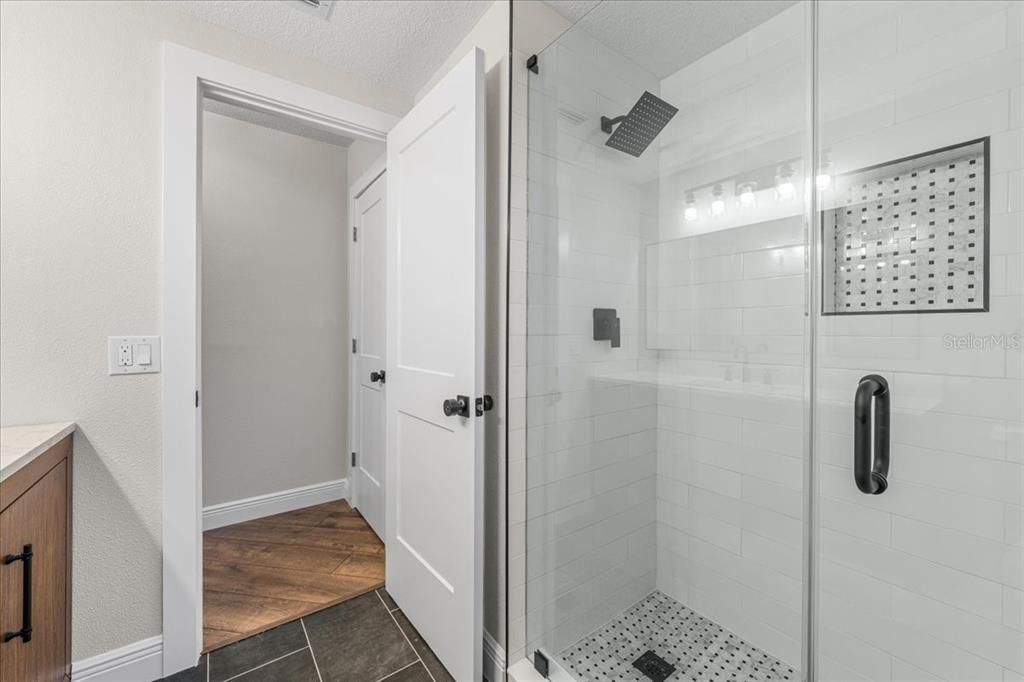 Activo con contrato: $266,500 (2 camas, 2 baños, 1120 Pies cuadrados)
