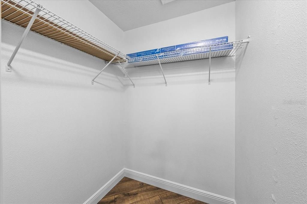 Activo con contrato: $266,500 (2 camas, 2 baños, 1120 Pies cuadrados)