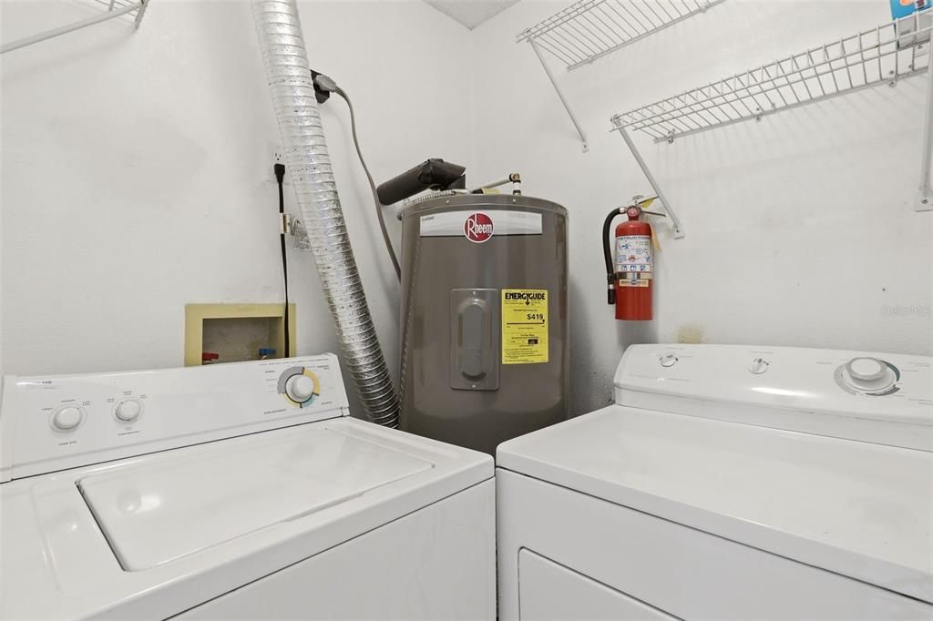 For Sale: $190,000 (2 beds, 2 baths, 1080 Square Feet)